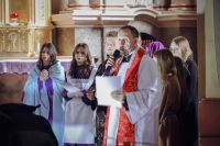 Proboszcz rozpoczyna Misterium