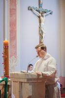 Lektor czyta czytanie