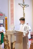 Lektor czyta czytanie