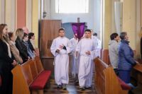 Procesja z zasłoniętym krzyżem