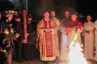 Odpalenie paschału od ogniska